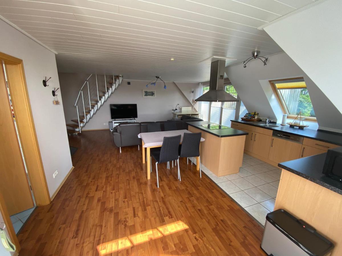 Moderne Maisonette-Wohnung Am Karpfenteich; Modern Apartment With View Of The Carp Pond Barmstedt Εξωτερικό φωτογραφία