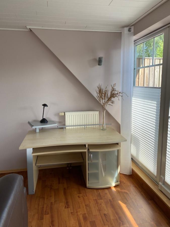 Moderne Maisonette-Wohnung Am Karpfenteich; Modern Apartment With View Of The Carp Pond Barmstedt Εξωτερικό φωτογραφία