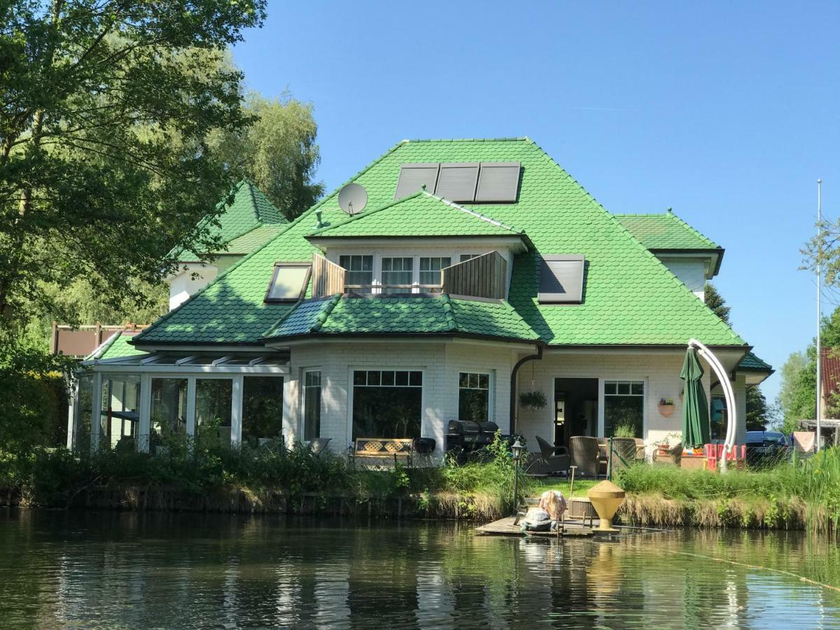 Moderne Maisonette-Wohnung Am Karpfenteich; Modern Apartment With View Of The Carp Pond Barmstedt Εξωτερικό φωτογραφία
